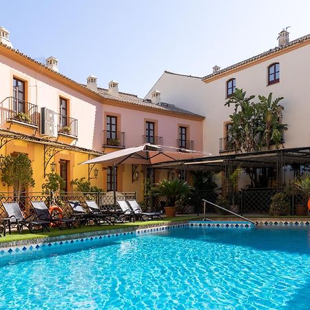Hotel Alcazar De La Reina Καρμόνα Εξωτερικό φωτογραφία