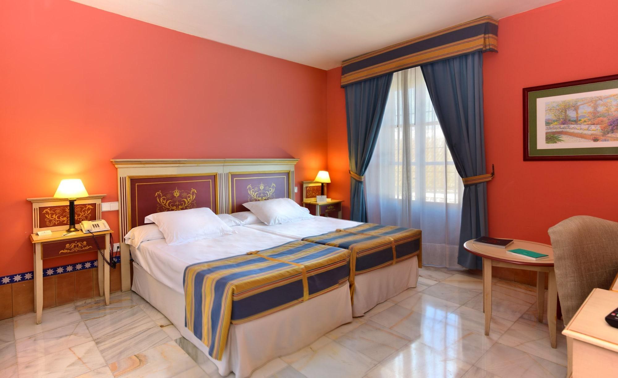 Hotel Alcazar De La Reina Καρμόνα Εξωτερικό φωτογραφία