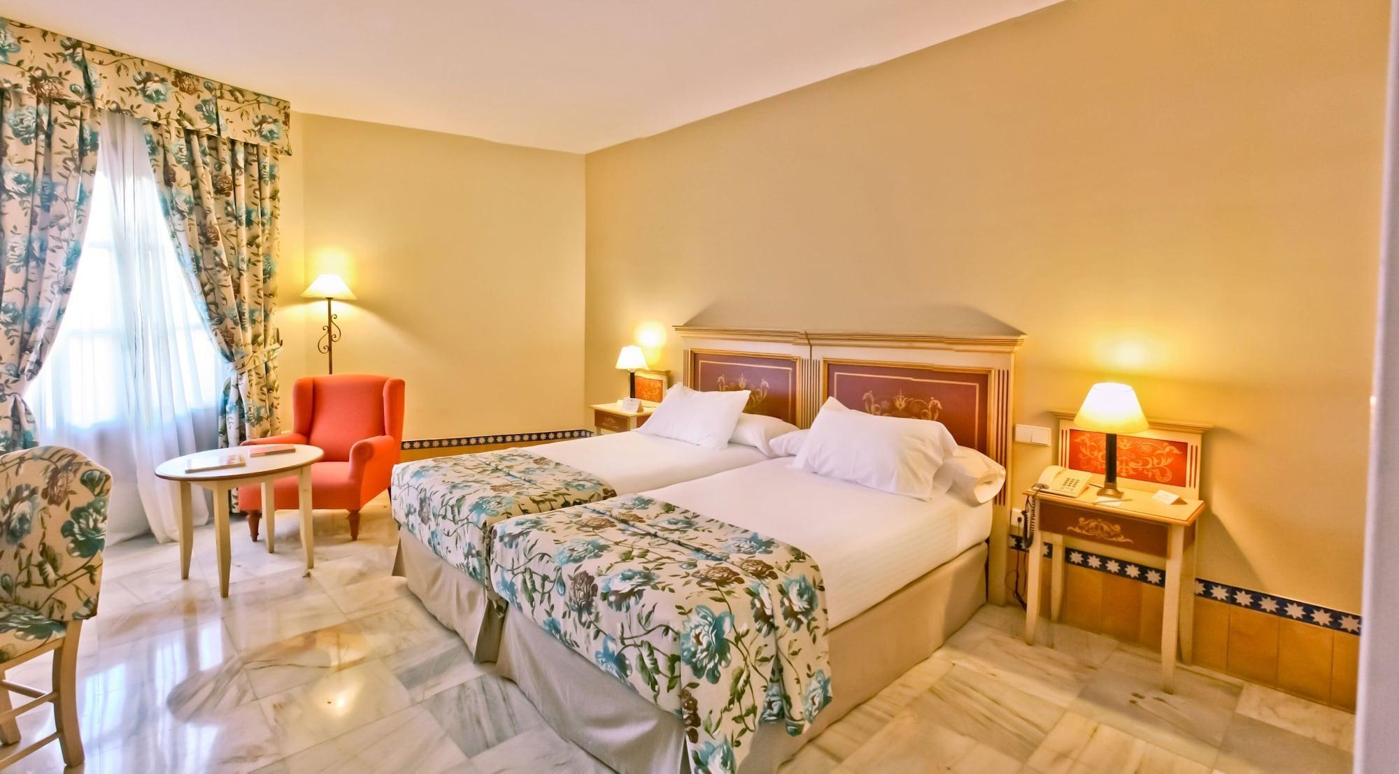 Hotel Alcazar De La Reina Καρμόνα Εξωτερικό φωτογραφία