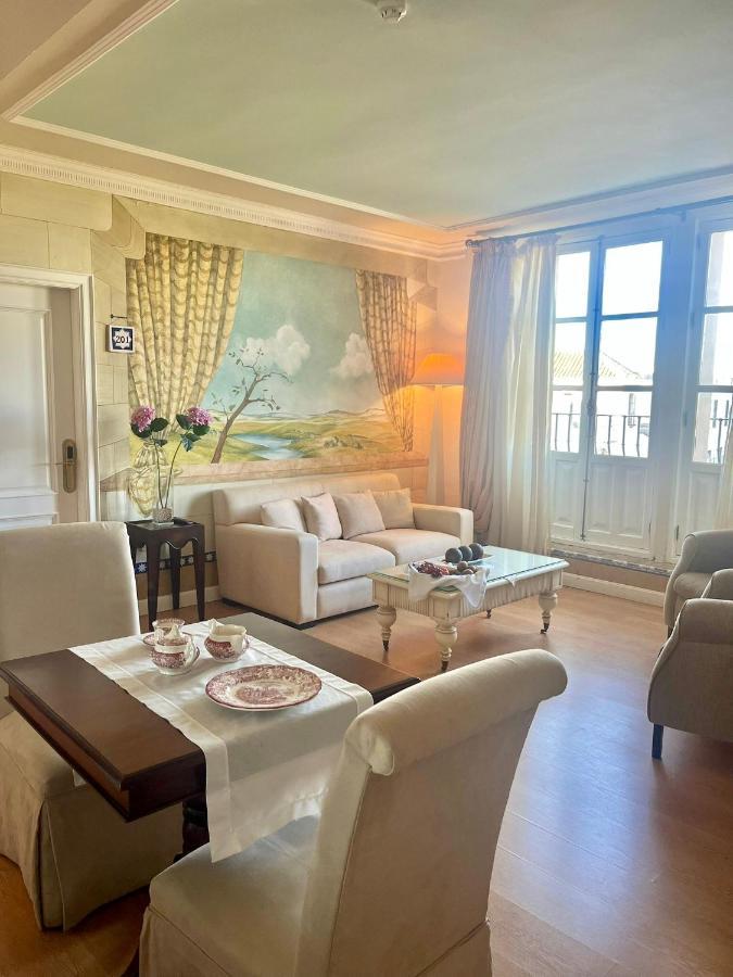 Hotel Alcazar De La Reina Καρμόνα Εξωτερικό φωτογραφία
